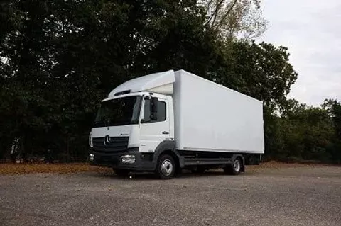 Mercedes-Benz Atego 818 Mercedes-Benz Atego 818